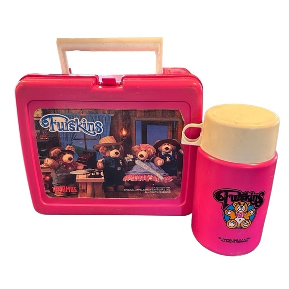 Vintage 1986 Furskins Moody Hollow General Store Plastic Lunch Box & Thermos Set - Picture 1 of 14